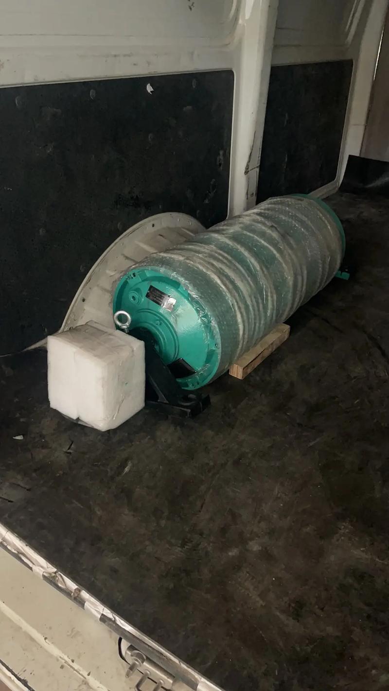 TDY75型油冷式電動(dòng)滾筒 攪拌站高效運(yùn)轉(zhuǎn)的核心部件現(xiàn)貨直達(dá)